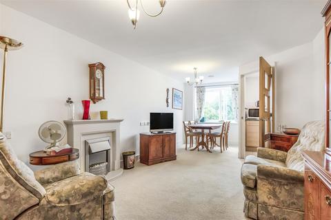 1 bedroom retirement property for sale - Crayshaw Court, Caversham, Reading RG4 8EQ