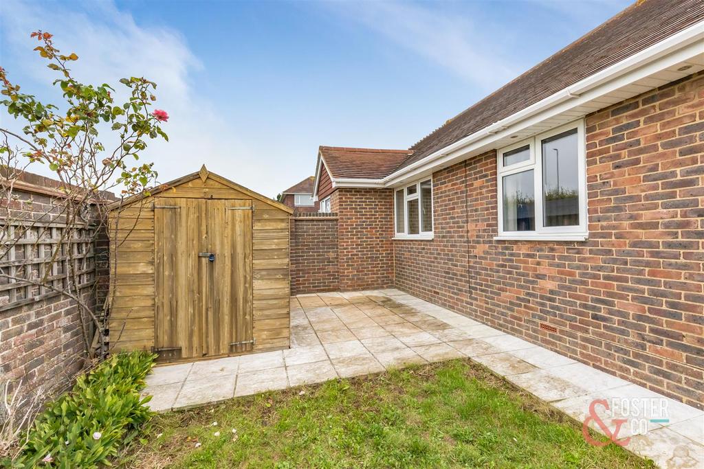 King Vi Drive, Hove 3 bed detached bungalow for sale £575,000