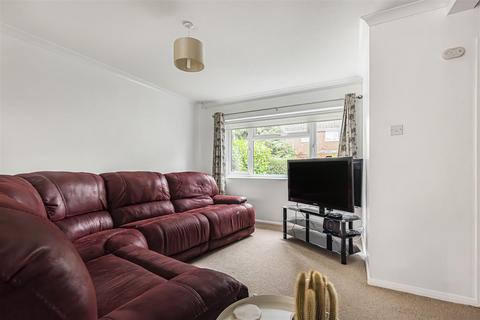 11 Moss Close, Caversham, Reading, RG4 5HH