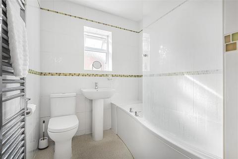 11 Moss Close, Caversham, Reading, RG4 5HH