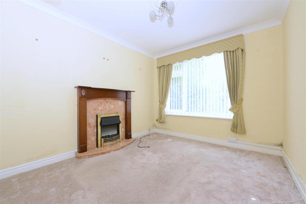 Portland Crescent, Shrewsbury 3 bed detached house £339,995
