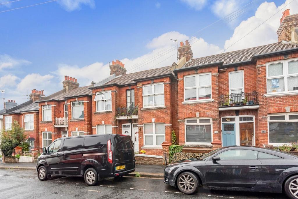 Shanklin Road, Brighton 2 bed flat for sale £350,000