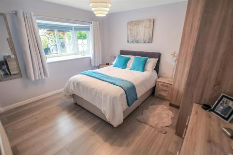 24 Acle Meadows, Newton Aycliffe, DL5 4XD