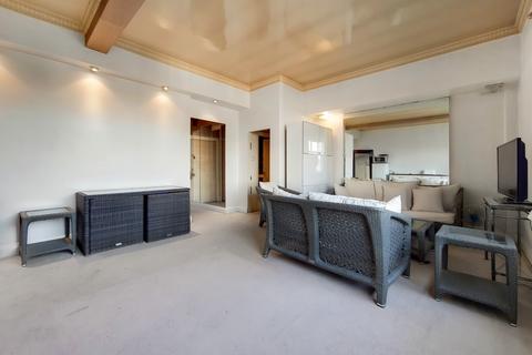 1 bedroom apartment to rent, Grosvenor Square, London, W1K