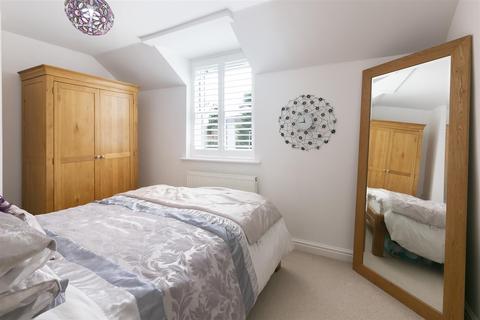 Harwood Cottage Town Street, Shiptonthorpe, York, YO43 3PA