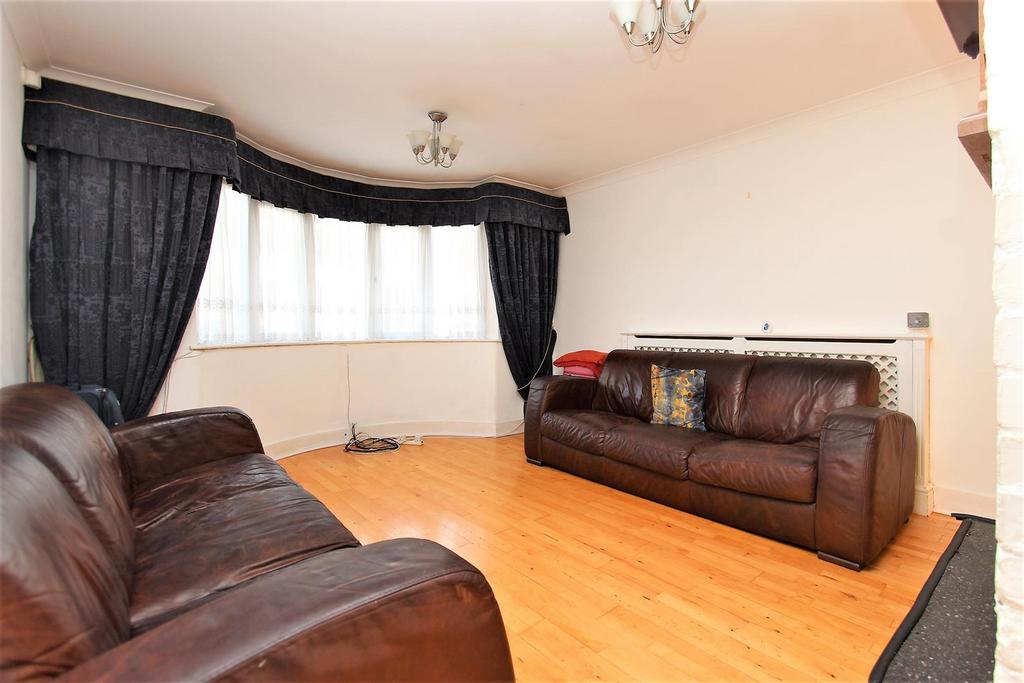 Front room 1.jpg