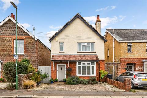 3 bedroom detached house for sale - Green Lane, Chichester