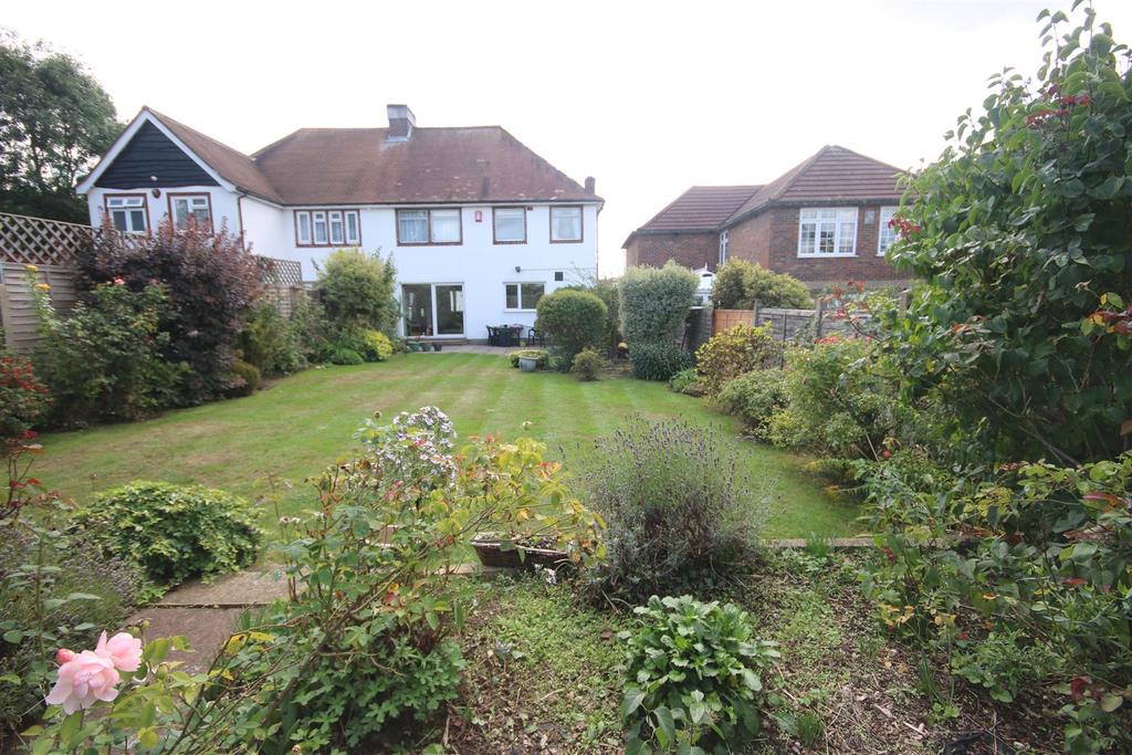 REAR VIEW OF PROPERTY &amp; GARDEN: