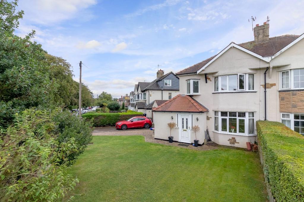 St. Winifreds Road, Harrogate 3 bed semidetached house £450,000