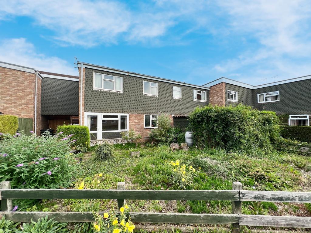 Bryngwyn Close, off Barrs Court Road, Hereford 3 bed terraced house for