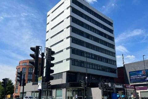 Serviced office to rent - 1 Ballards Lane,Central House,