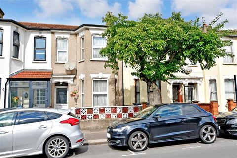 26 Albert Road, Walthamstow, London, E17 7PS