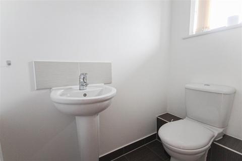 2 bedroom terraced house to rent, Romsey Road, Southampton