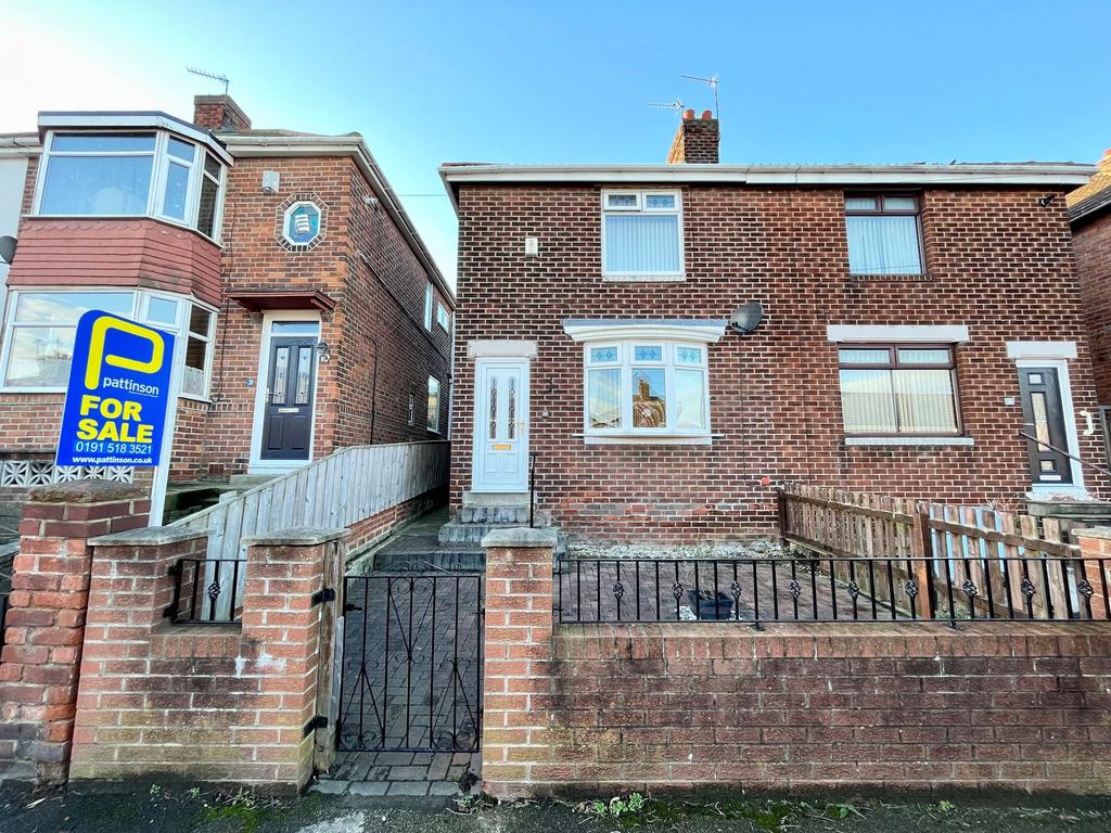Greenside Avenue, Horden, Peterlee, Durham, SR8 4QX 2 bed semidetached