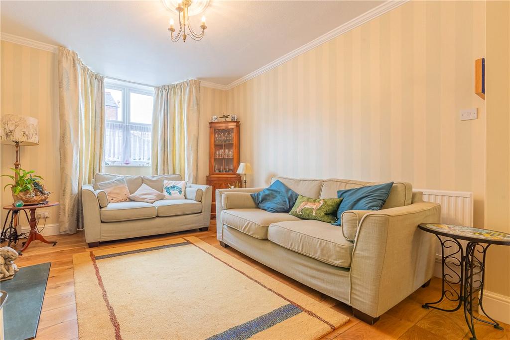 Grange Street, St. Albans, Hertfordshire 4 bed semidetached house £
