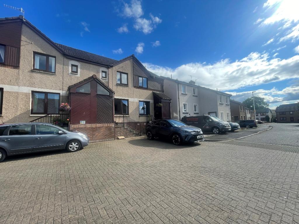 Howden Park, Jedburgh, TD8 2 bed end of terrace house £575 pcm (£133 pw)