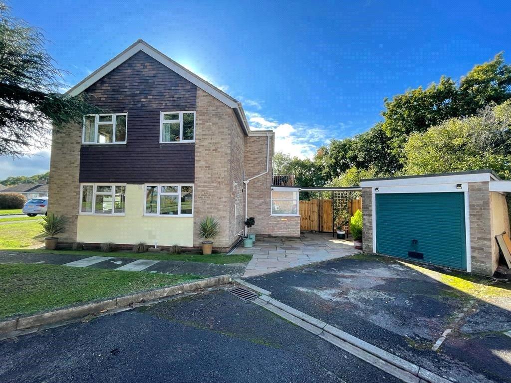 The Drive, Peel Common, Gosport, Hampshire, PO13 4 bed detached house