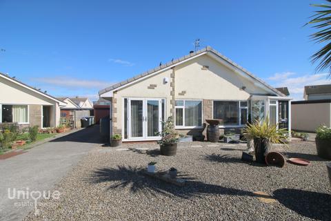 3 bedroom bungalow for sale - Tatham Court,  Fleetwood, FY7