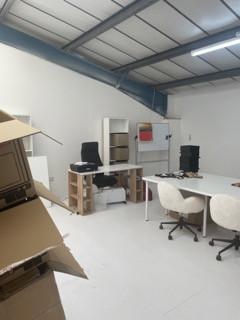 Warehouse to rent, Bradstone Road, Manchester, M8