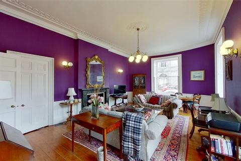 3 bedroom terraced house to rent, Broughton Place, Edinburgh, Midlothian, EH1