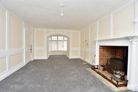 4 bedroom character property for sale - High Street, Queenborough, Kent