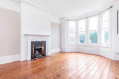 2 bedroom flat to rent, Wyneham Road, Herne Hill, SE24