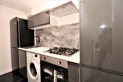 2 bedroom flat for sale, Burnt Ash Hill, Lee , SE12