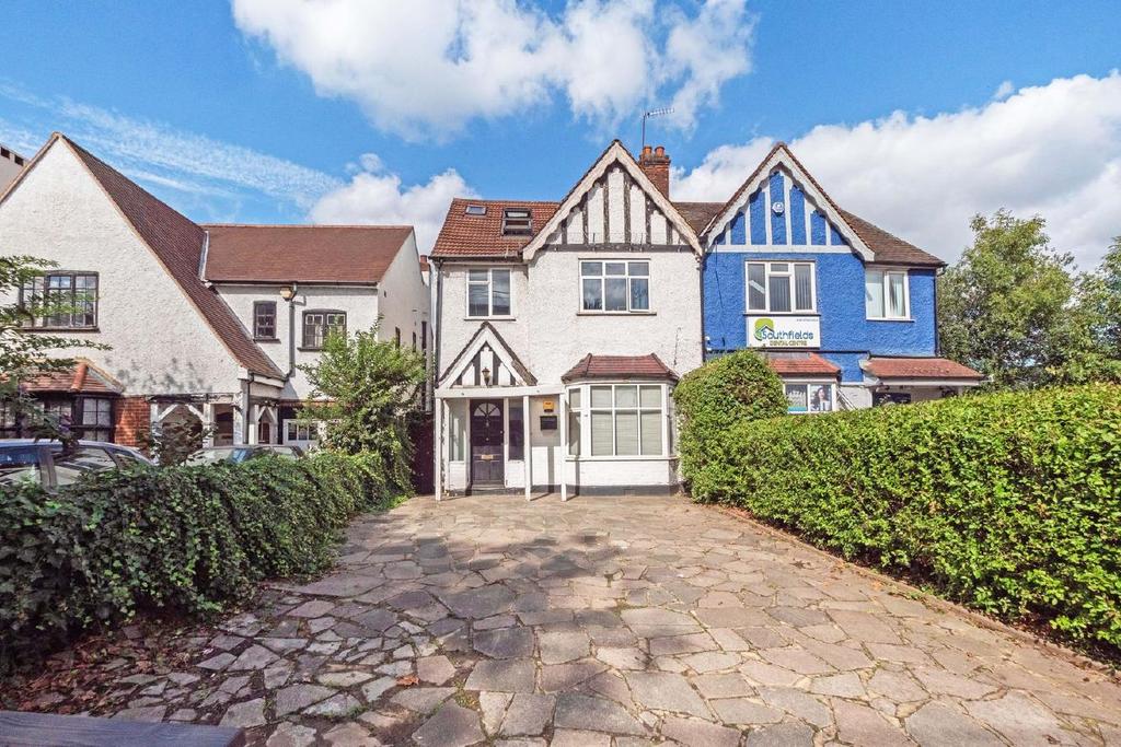 Augustus Road, Southfields 5 bed semidetached house for sale £1,250,000