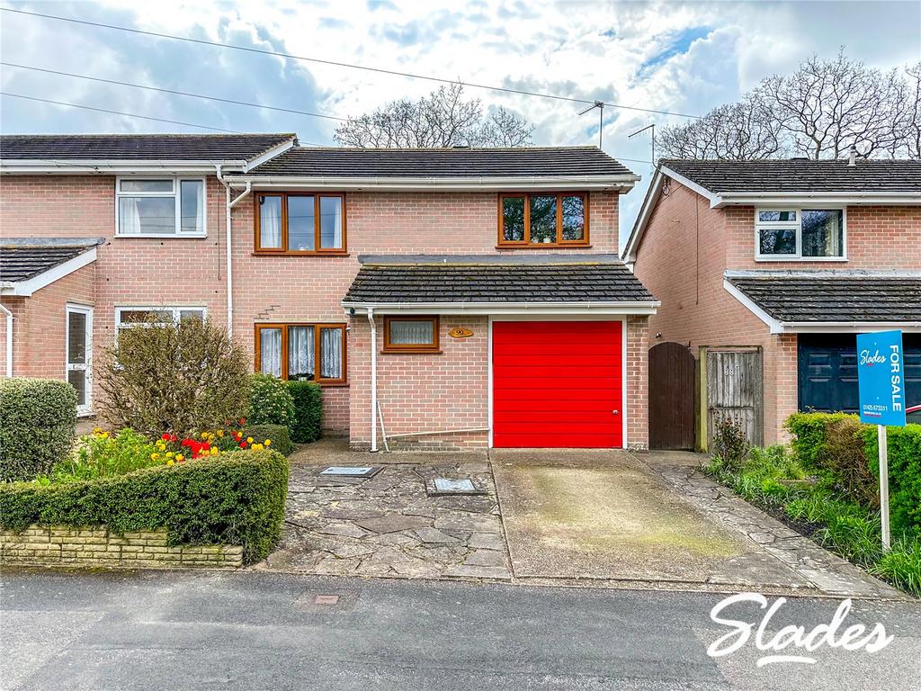 Brookside Road, Bransgore, Christchurch, Dorset, BH23 4 bed semi