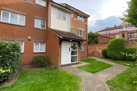 43 Goodwin Close, London, SE16 3TL