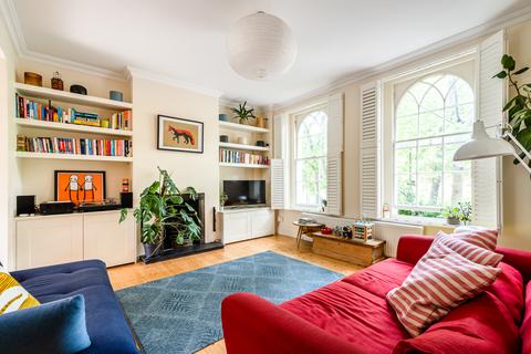 128c Lansdowne Drive, London, E8 4NF