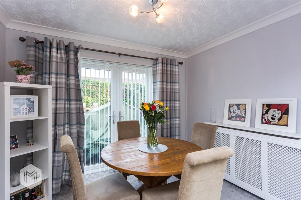 Dunscar Close, Birchwood, Warrington... 3 bed detached house £300,000
