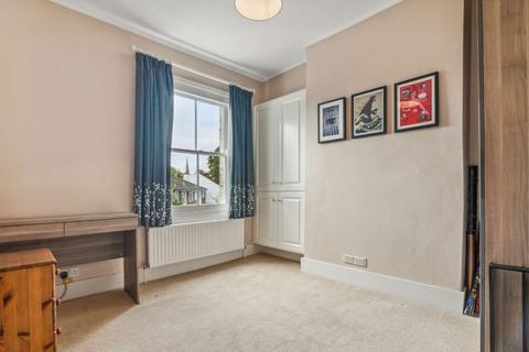 36 Brook Road South, Brentford, TW8 0NN