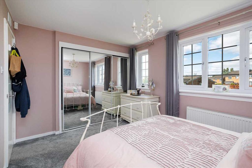 Bedroom One (2)
