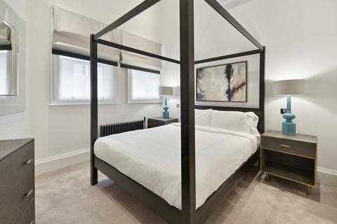 undefined, Rose Street, London, WC2E