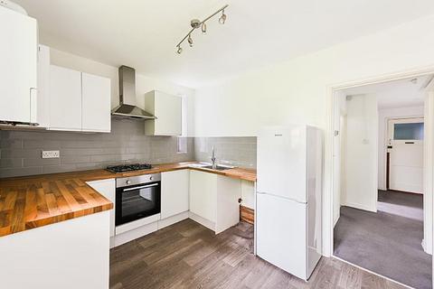 2 bedroom flat to rent, Dorchester Court , Leigham Court Road , Streatham, London, SW16