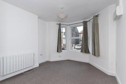 1 bedroom apartment to rent, 21 Park Road, Sittingbourne, Kent, ME10