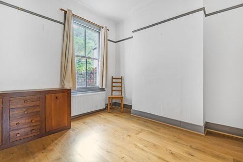 72 Howson Road, London, SE4 2AU