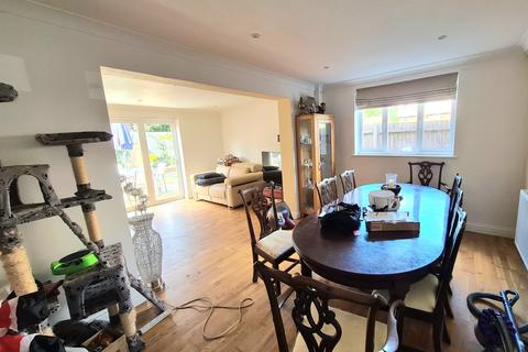 5 Clements Close, Spencers Wood, Reading, RG7 1HJ