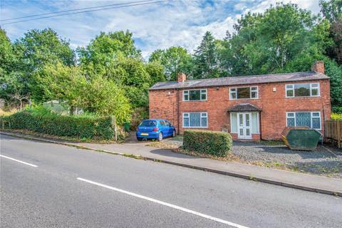 3 bedroom detached house for sale - Alcester Road, Finstall, Bromsgrove, Worcestershire, B60