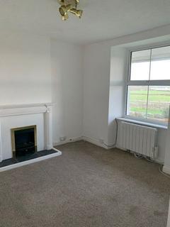 2 bedroom terraced house to rent, School Terrace, Holyhead, LL65