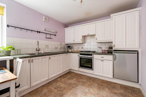 2 bedroom flat for sale - 47/9 West Ferryfield, Inverleith, Edinburgh, EH5 2PT