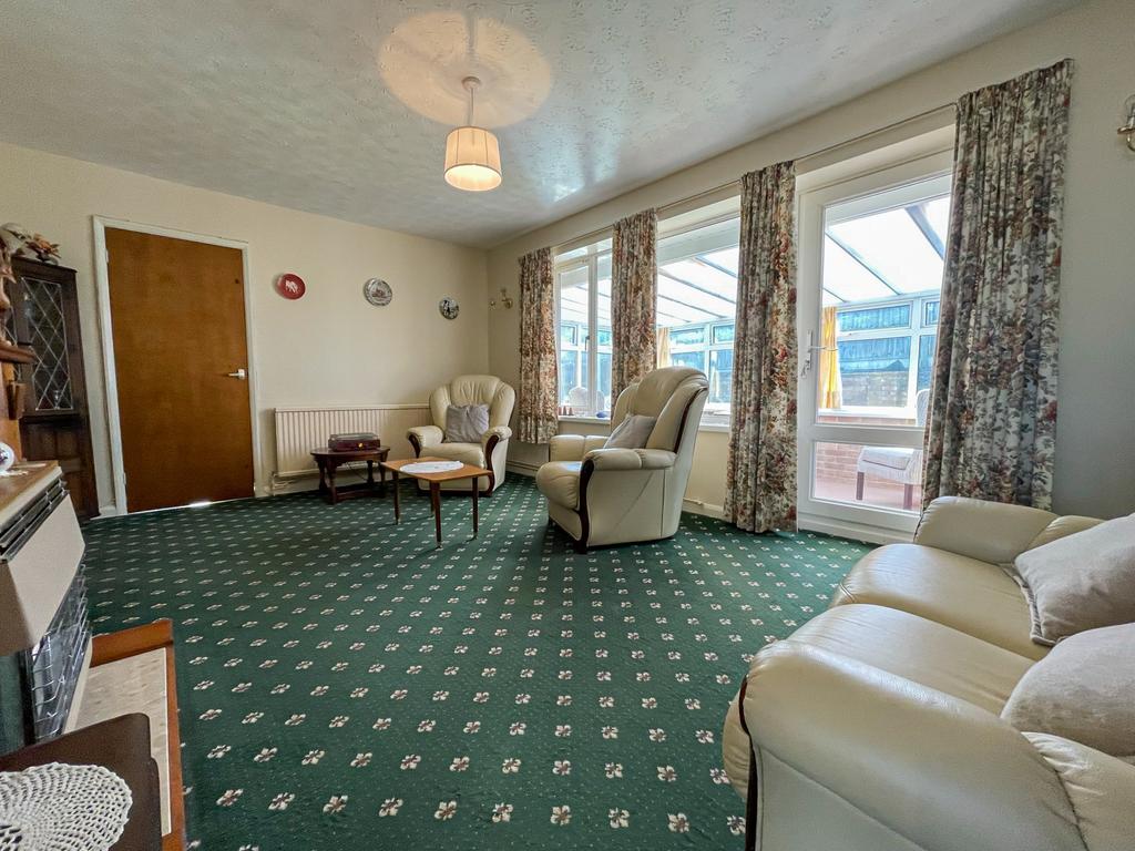 Loder Drive, Off Venns Lane, Hereford 2 bed detached bungalow for sale