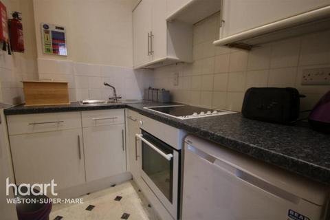 1 bedroom flat to rent, Victoria Square, Weston-super-mare