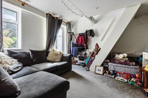 2 bedroom maisonette for sale - High Wycombe,  Buckinghamshire,  HP13