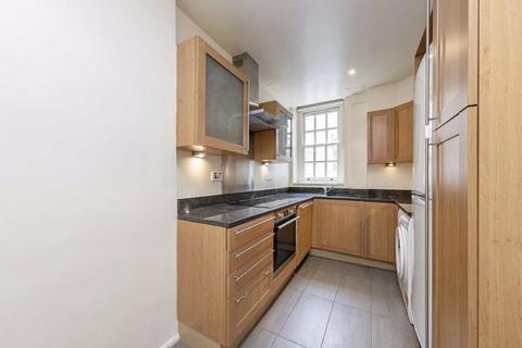 3 bedroom apartment to rent - Scott Ellis Gardens,  St. Johns Wood,  NW8