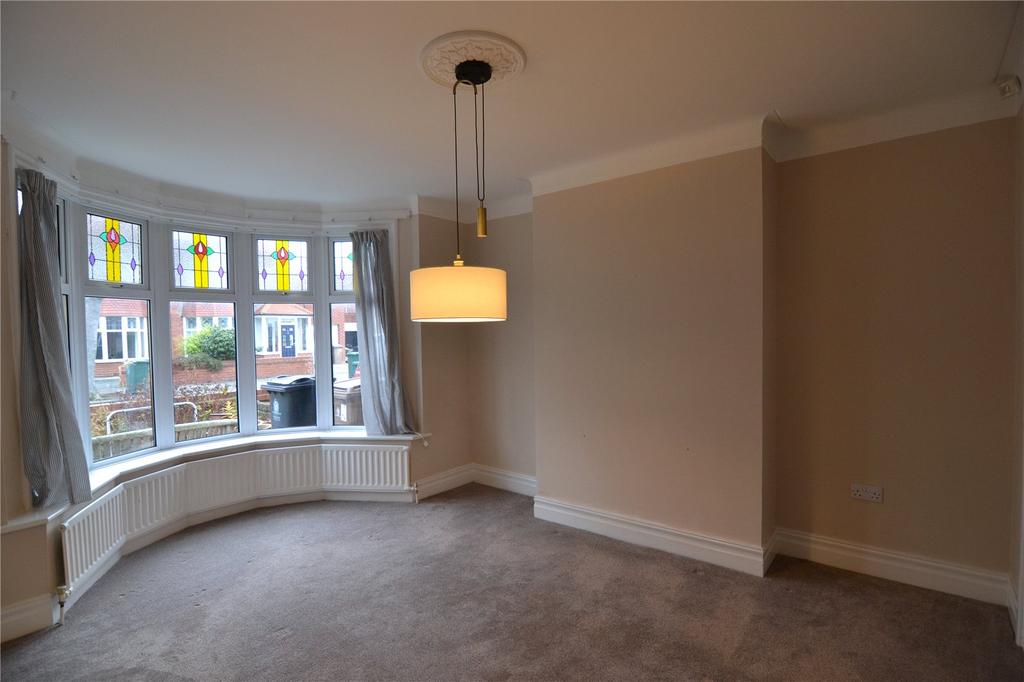 Hastings Avenue, Whitley Bay, Tyne... 3 bed semidetached house £