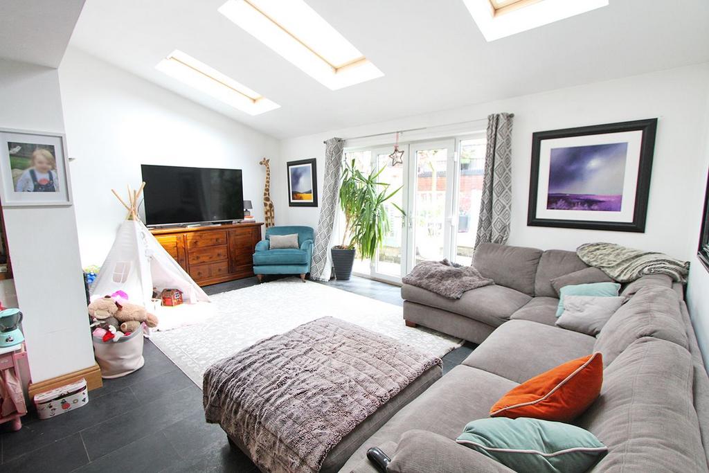 Rear extension