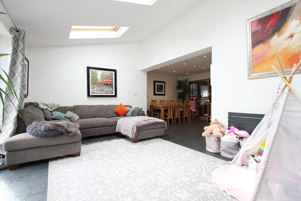 Rear extension