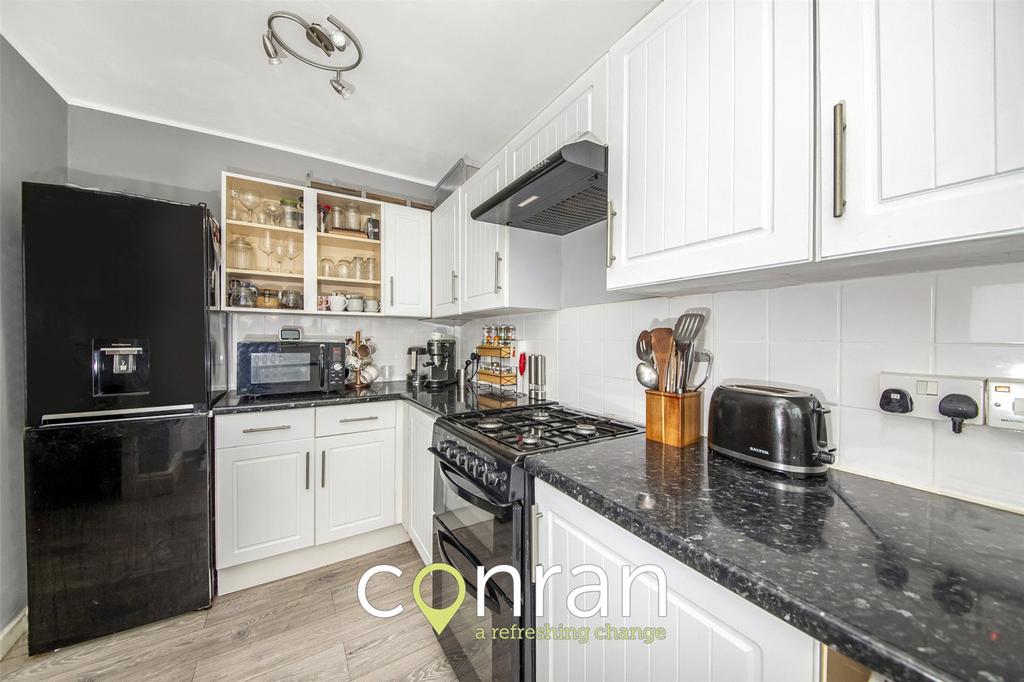 Gooding House, Valley Grove, SE7 2 bed apartment £1,450 pcm (£335 pw)